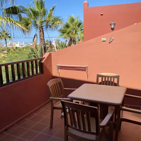 Cosy In Shared Pool 55 M²