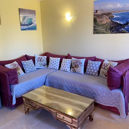Apartamento Cosy In Corralejo, Shared Pool, 55 M²