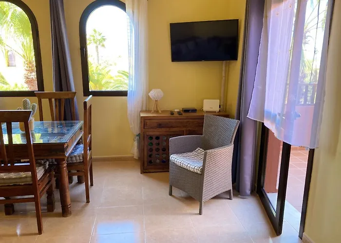 Apartamento Cosy In Corralejo, Shared Pool, 55 M² Corralejo